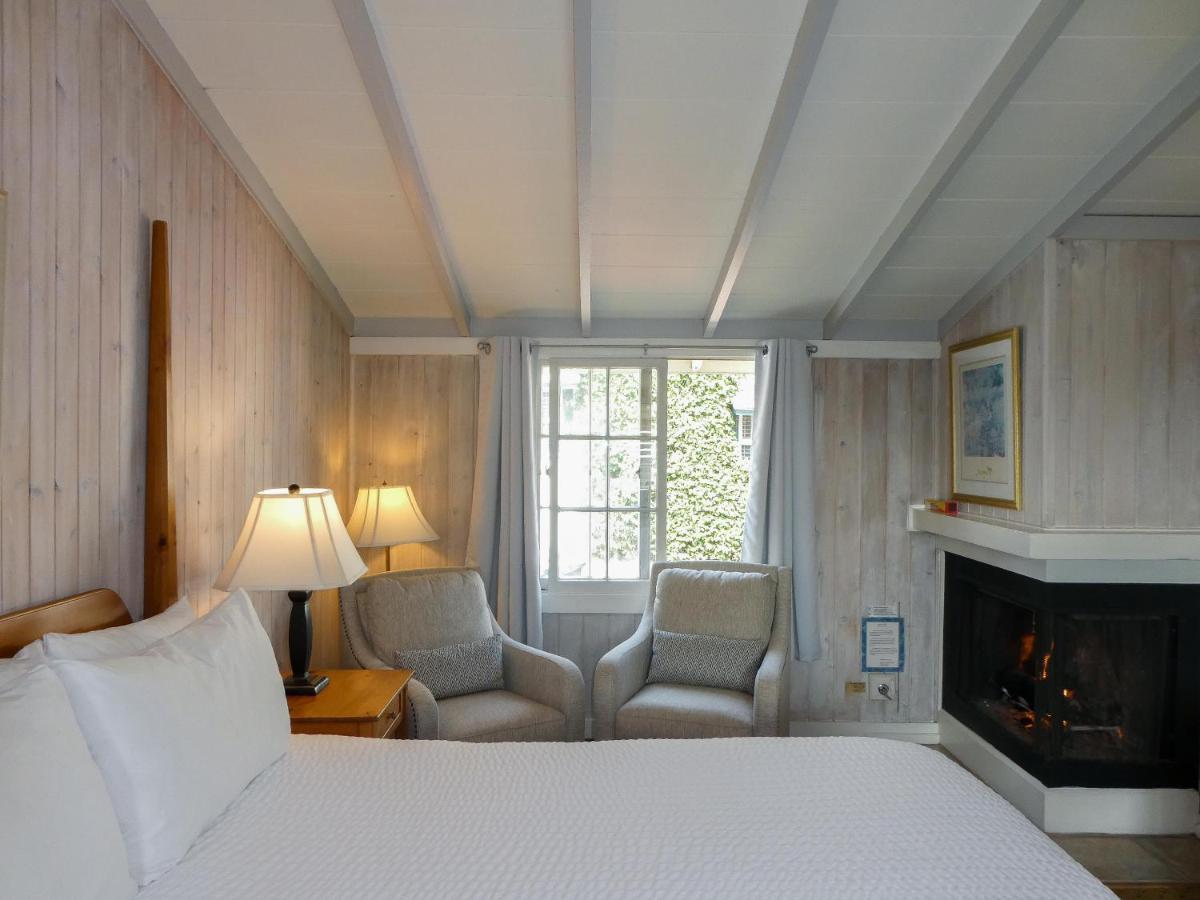 Carmel Fireplace Inn Værelse billede